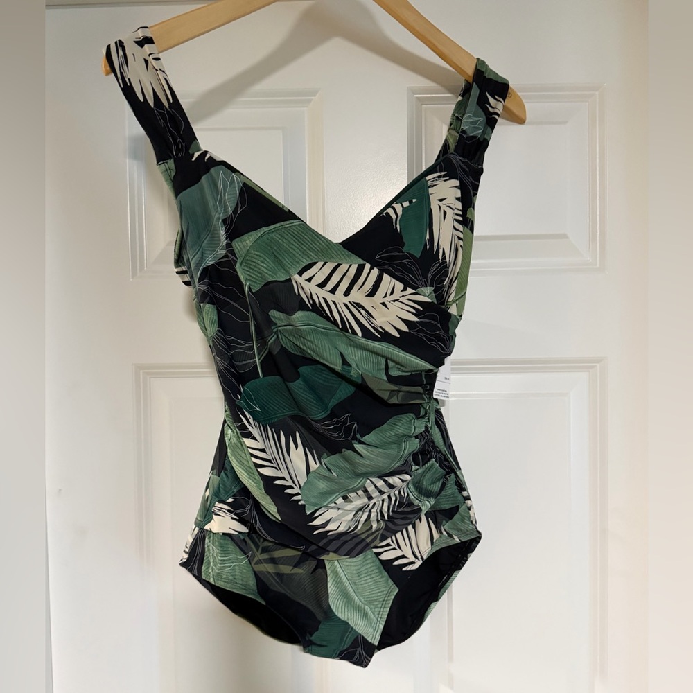 Jantzen Black and Green Leaf Swimsuit